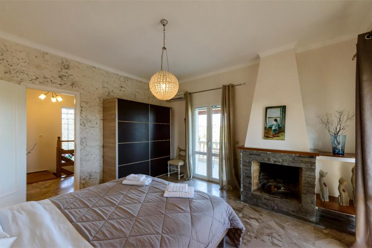Villa Maxim With Private Pool & Tennis Court Halikounas Exterior foto